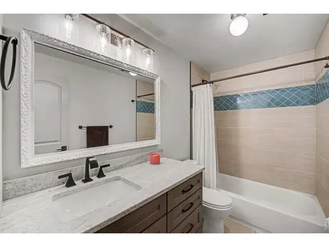 Bath - 7602 E Nassau Ave, Denver, CO 80237 photo 2 of 3