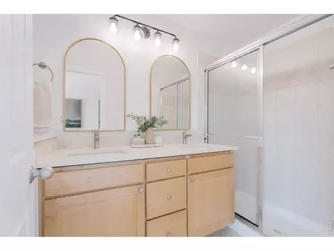 Bath - 801 Chinle Ave #E, Boulder, CO 80304 photo 2 of 3