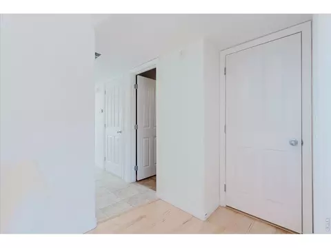 Entry Way - 801 Chinle Ave #E, Boulder, CO 80304 photo 2 of 2
