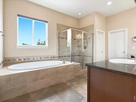 Bath - 15900 W 83rd Pl, Arvada, CO 80007 photo 2 of 7