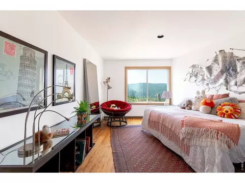Bedroom - 1362 Lost Angel Rd, Boulder, CO 80302 photo 1 of 7