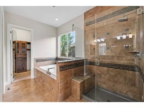 Bath - 5661 Mid Pointe Dr, Windsor, CO 80550 photo 2 of 5
