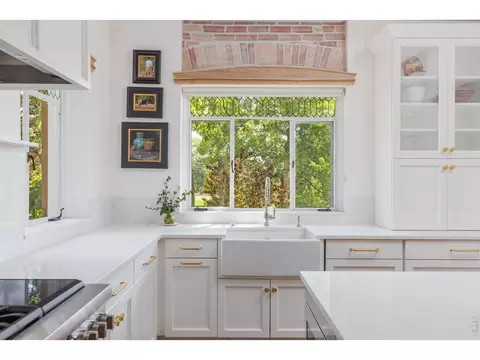 Kitchen - 745 Highland Ave, Boulder, CO 80302 photo 5 of 6