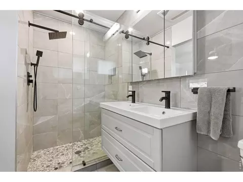 Bath - 2910 19th St, Boulder, CO 80304 photo 1 of 3