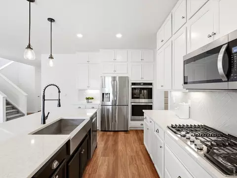 Kitchen - 12850 Crane River Dr, Longmont, CO 80504 photo 3 of 3