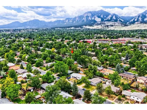 View/Area - 615 S 42nd St, Boulder, CO 80305 photo 2 of 3