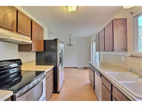 Kitchen - 138 45th Ave, Greeley, CO 80634 photo 6 of 6