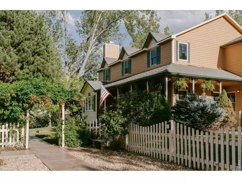 6220 Chokecherry Dr, Loveland, CO 80537