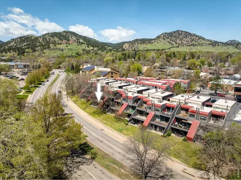 View/Area - 836 Walnut St #B, Boulder, CO 80302 photo 3 of 3