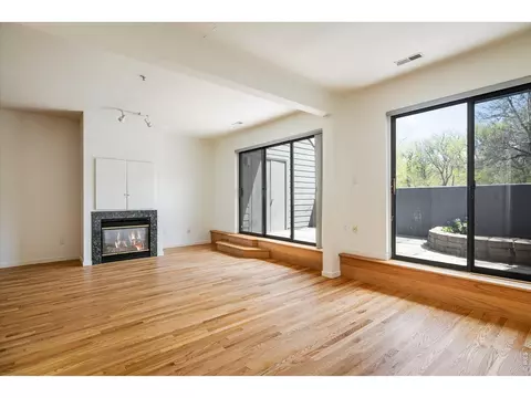 Living - 836 Walnut St #B, Boulder, CO 80302 photo 4 of 7
