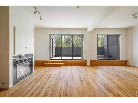 Living - 836 Walnut St #B, Boulder, CO 80302 photo 3 of 7