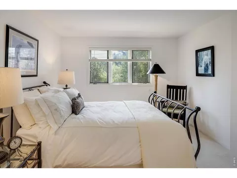 Bedroom - 495 S Cedar Brook Rd, Boulder, CO 80304 photo 4 of 5