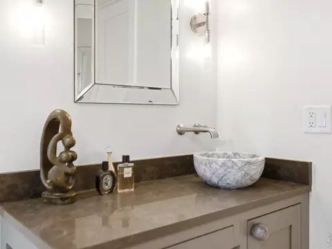 Bath - 2695 Juniper Ave, Boulder, CO 80304 photo 5 of 5