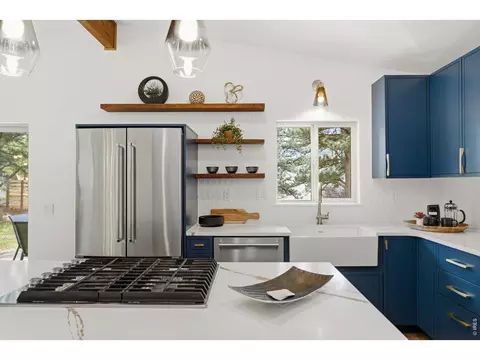 Kitchen - 1254 Lee Hill Dr, Boulder, CO 80302 photo 3 of 4