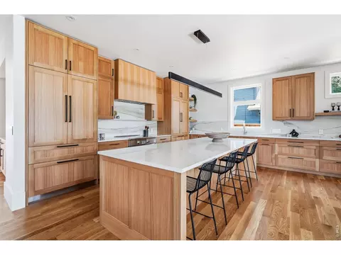 Kitchen - 1918 Pine St, Boulder, CO 80302 photo 4 of 4