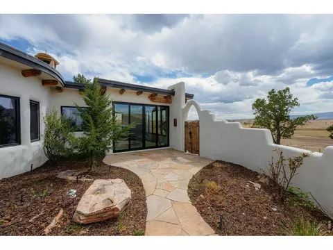 Exterior - 6877 Marshall Dr, Boulder, CO 80303 photo 8 of 10