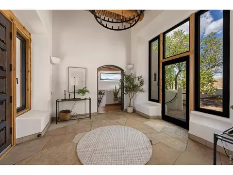 Entry Way - 6877 Marshall Dr, Boulder, CO 80303 photo 2 of 5