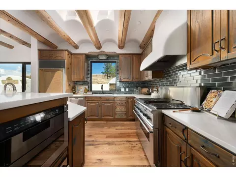 Kitchen - 6877 Marshall Dr, Boulder, CO 80303 photo 4 of 4