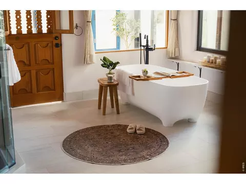 Bath - 6877 Marshall Dr, Boulder, CO 80303 photo 3 of 3