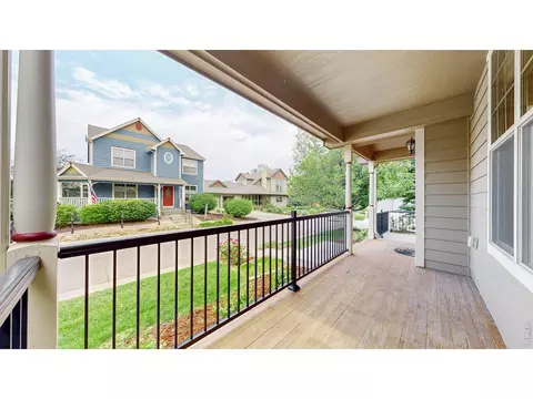 Exterior - 1030 5th St, Berthoud, CO 80513 photo 5 of 14