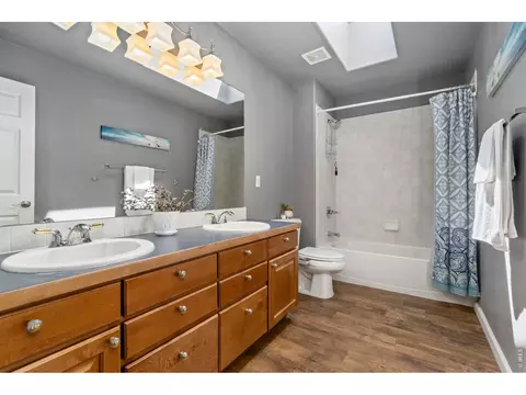 Bath - 1901 Reflection Pl, Windsor, CO 80550 photo 4 of 6