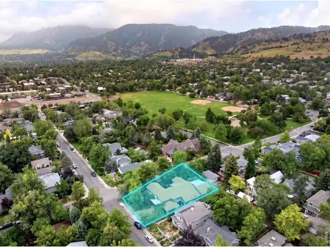 View/Area - 3007 10th St, Boulder, CO 80304 photo 3 of 4