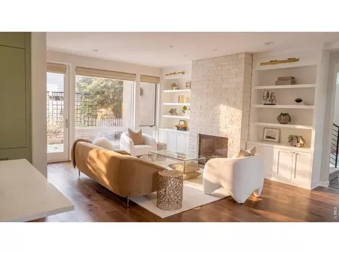 Living - 3007 10th St, Boulder, CO 80304 photo 5 of 9