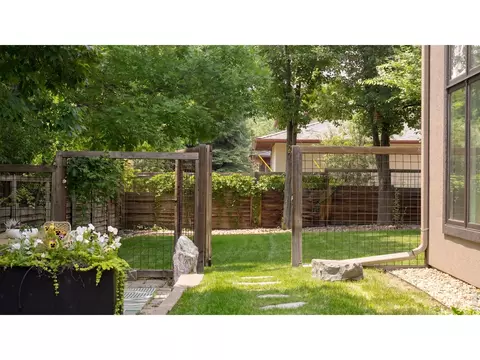 Exterior - 3007 10th St, Boulder, CO 80304 photo 7 of 8