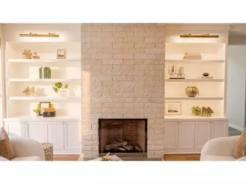 Living - 3007 10th St, Boulder, CO 80304 photo 4 of 9