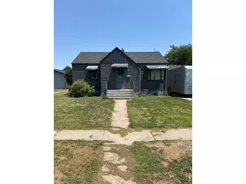 219 S Phelan Ave, Holyoke, CO 80734