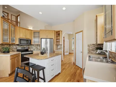 Kitchen - 535 Lakeside Pl, Windsor, CO 80550 photo 2 of 5
