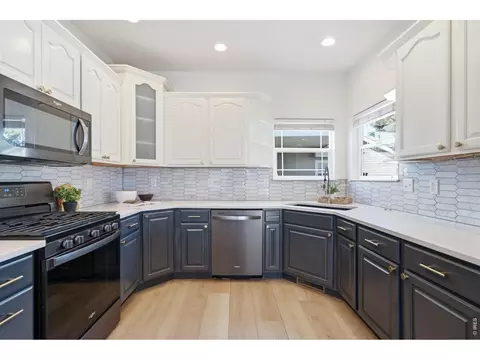 Kitchen - 1126 Crescent Dr, Windsor, CO 80550 photo 3 of 5