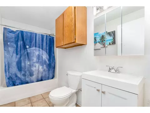 Bath - 5200 Dover St, Arvada, CO 80002 photo 2 of 2