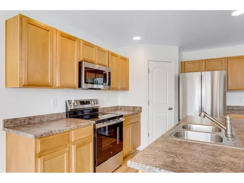 Kitchen - 520 Lowland St, Severance, CO 80550 photo 6 of 8
