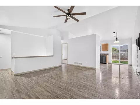 Living - 408 Suzann St, Wiggins, CO 80654 photo 2 of 2