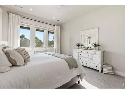 Bedroom - 1724 Barefoot Dr, Windsor, CO 80550 photo 3 of 8