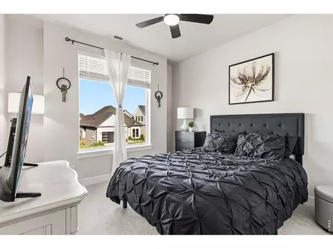 Bedroom - 1724 Barefoot Dr, Windsor, CO 80550 photo 6 of 8