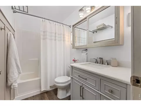 Bath - 2832 39th Ave, Greeley, CO 80634 photo 1 of 1