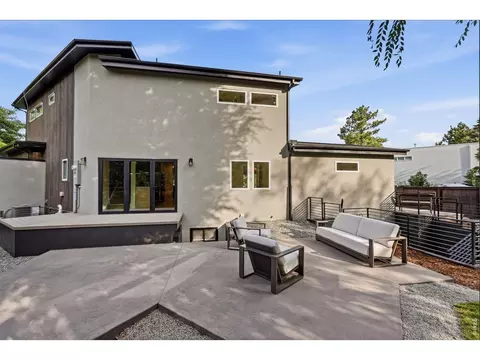 Exterior - 1475 Oak Pl, Boulder, CO 80304 photo 5 of 10