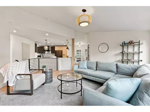 Living - 1475 Oak Pl, Boulder, CO 80304 photo 4 of 7