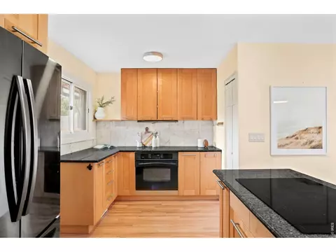 Kitchen - 219 29th St, Boulder, CO 80305 photo 2 of 2