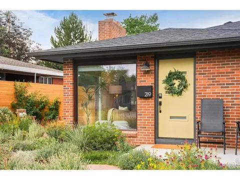 Exterior - 219 29th St, Boulder, CO 80305 photo 3 of 4