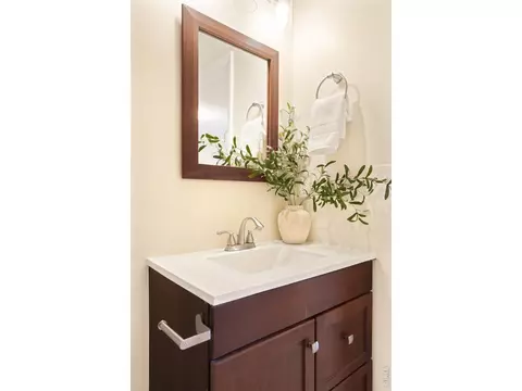 Bath - 219 29th St, Boulder, CO 80305 photo 1 of 3
