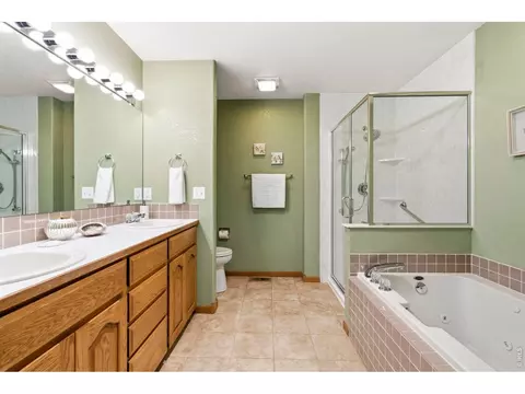 Bath - 209 Hubbell St, Berthoud, CO 80513 photo 1 of 4