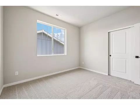 Bedroom - 364 Rustic Barn Ln, Berthoud, CO 80513 photo 3 of 3