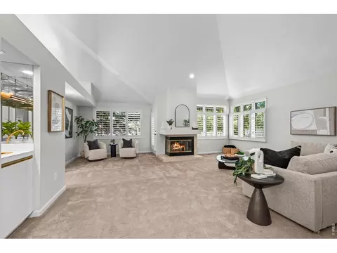 Living - 7305 Windsor Dr, Boulder, CO 80301 photo 3 of 8
