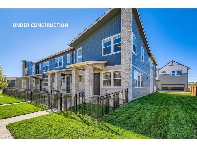 2841 Bear Springs Cir, Longmont, CO 80503