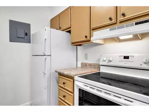 Kitchen - 2227 Canyon Blvd #B-262, Boulder, CO 80302 photo 2 of 3