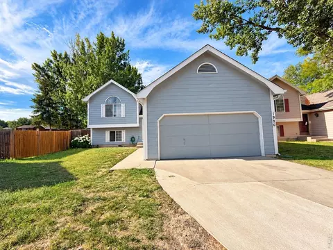1900 Connecticut Dr, Fort Collins, CO 80525