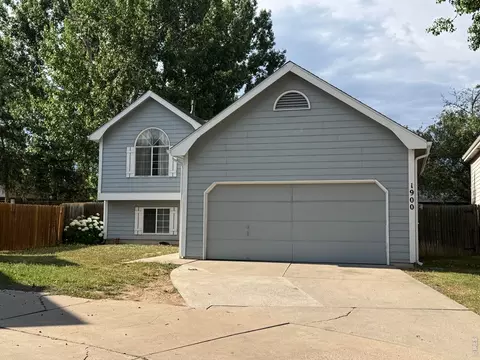 1900 Connecticut Dr, Fort Collins, CO 80525